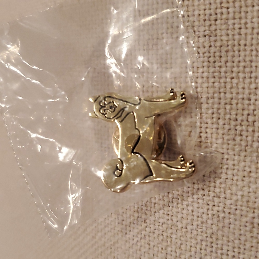 Burberry Gold Dog Charm Pin - Picture 2 of 5